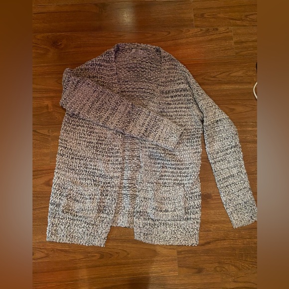 MATCHING SET - Picture 2 of 6